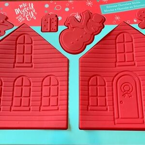 Gingerbread House Silicone kit. New in box  B5